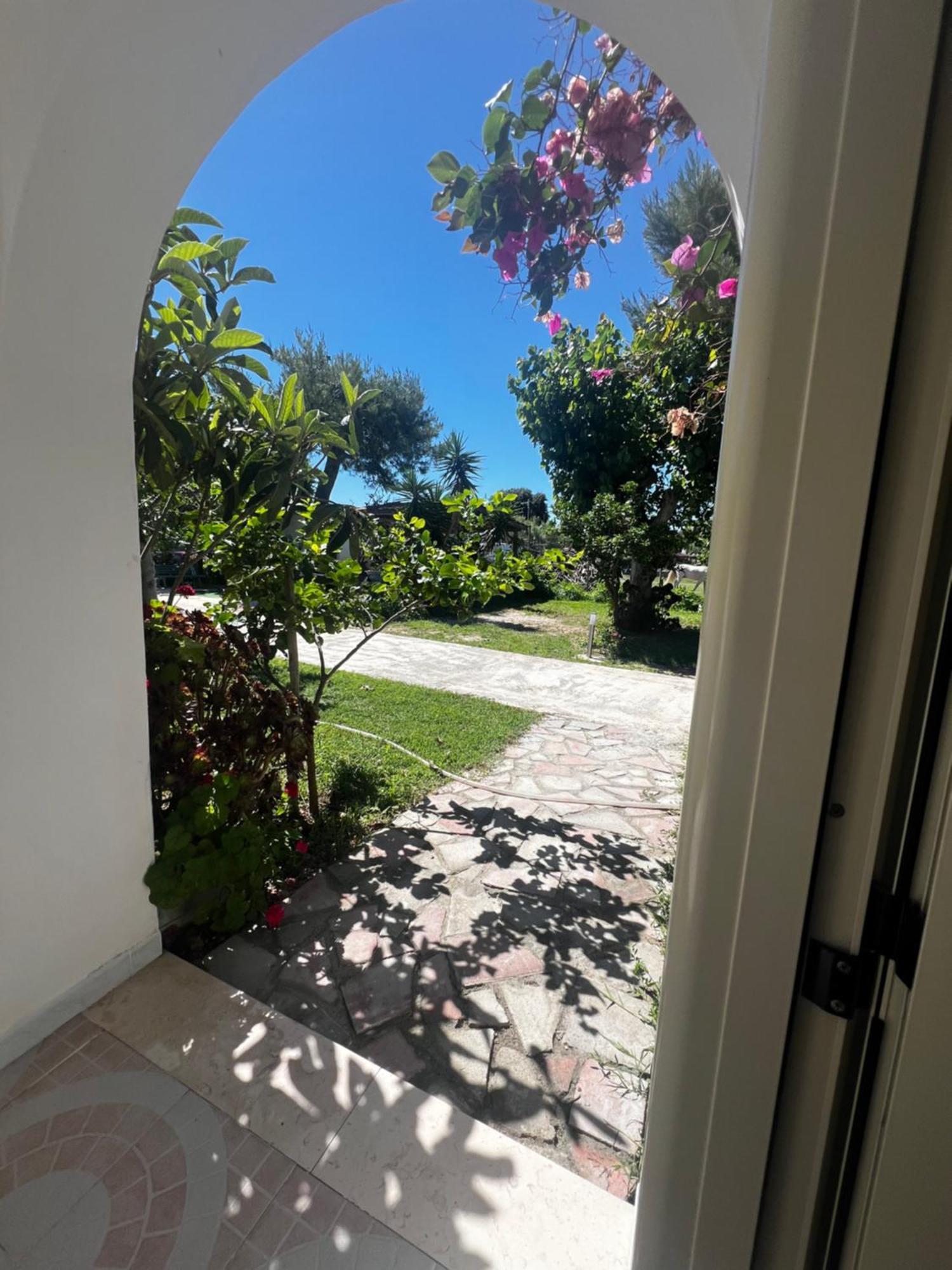 Residence Margherita Peschici Bagian luar foto